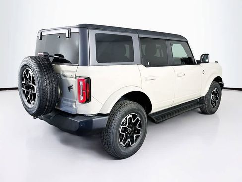 New 2025 Ford Bronco Outer Banks image 25