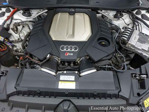 Used 2023 Audi RS 7 Sportback AWD/4WD image 33