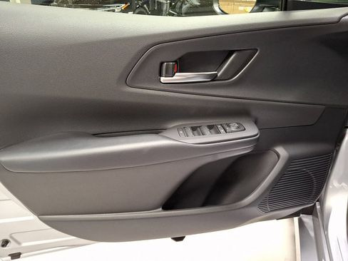 New 2026 Toyota Prius Plug-In Hybrid FWD image 8