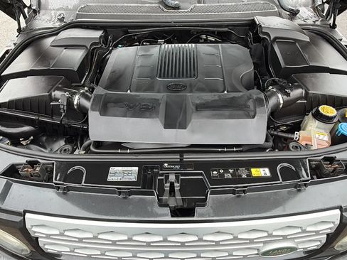 Used 2013 Land Rover LR4 HSE AWD/4WD image 24