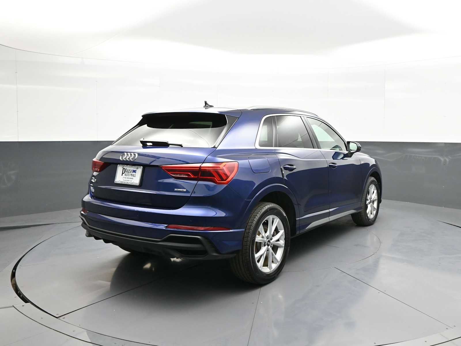 Used 2023 Audi Q3 2.0T Premium Plus AWD/4WD image 5