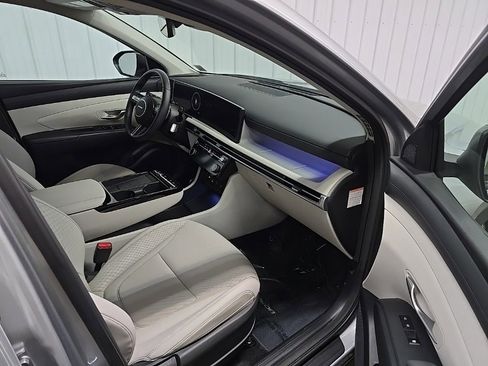 Used 2025 Hyundai Tucson SEL image 16