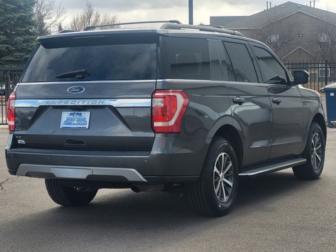 Used 2019 Ford Expedition XLT w/ Equipment Group 202A image 7