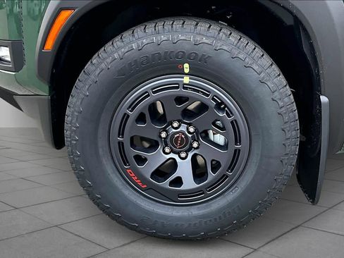 New 2026 Nissan Frontier Pro-X image 9