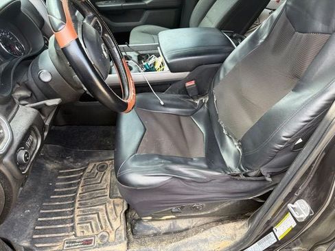 Used 2019 RAM 1500 Big Horn AWD/4WD image 9