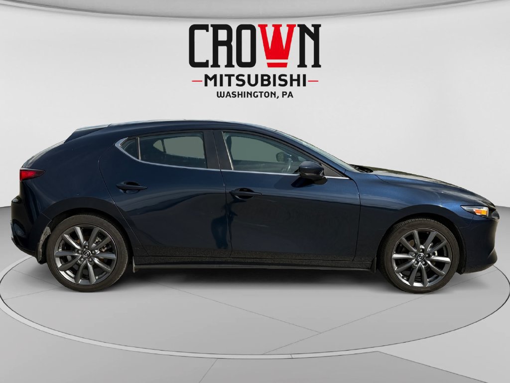 Used 2023 MAZDA MAZDA3 s FWD image 2