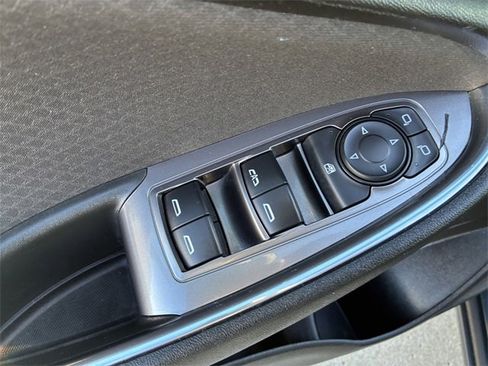 Used 2020 Chevrolet Malibu LT image 19