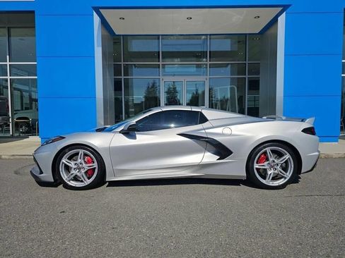 Used 2020 Chevrolet Corvette Stingray Premium Conv w/ 3LT Preferred Equipment Group RWD image 4