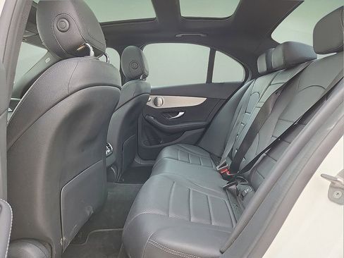 Used 2021 Mercedes-Benz C 300 Sedan w/ Premium Package image 15