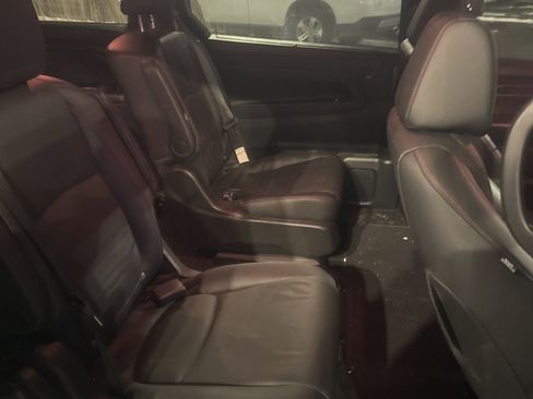 Used 2023 Honda Odyssey Sport image 8