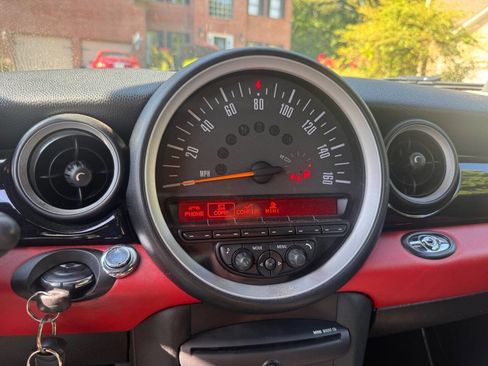 Used 2015 MINI Cooper Convertible FWD image 16