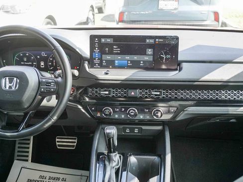 Used 2023 Honda Accord Sport image 16