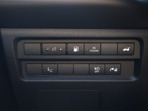 New 2026 Nissan Rogue Platinum AWD/4WD image 18