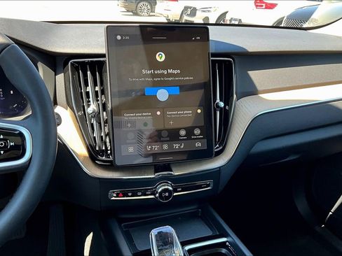 New 2026 Volvo XC60 B5 Core w/ Climate Package image 17