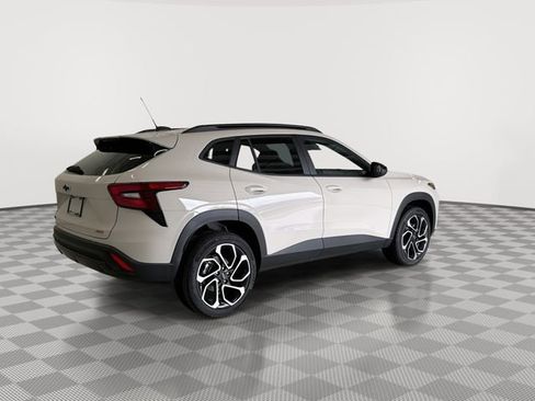 New 2026 Chevrolet Trax RS image 15