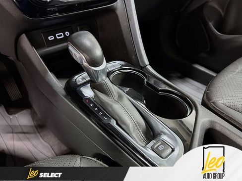 Used 2023 Buick Encore GX Essence w/ Experience Buick Package FWD image 16