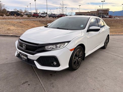 Used 2017 Honda Civic EX image 3