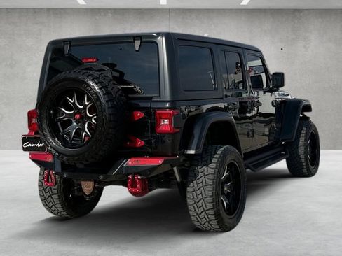 Used 2018 Jeep Wrangler Unlimited Rubicon image 16