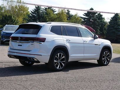 New 2026 Volkswagen Atlas SEL Premium R-Line
