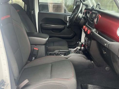 Used 2020 Jeep Gladiator Rubicon AWD/4WD image 11