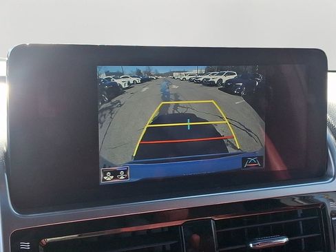 Used 2023 Lexus GX 460 Premium w/ Premium Package image 21