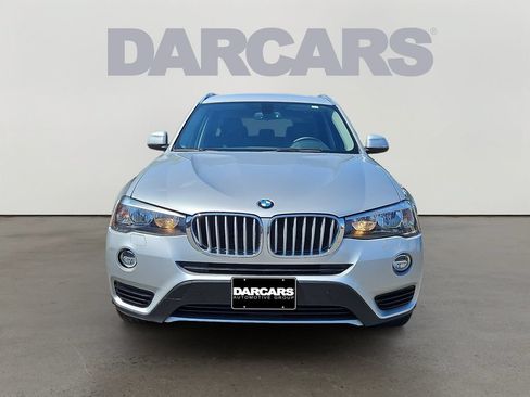 Used 2015 BMW X3 xDrive28i AWD/4WD image 2