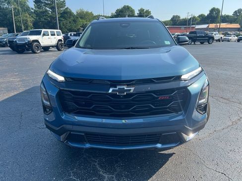Used 2025 Chevrolet Equinox RS w/ Safety and Technology Package FWD image 8