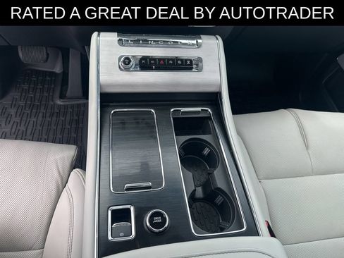 Used 2025 Lincoln Aviator Reserve w/ Equipment Group 201A AWD/4WD image 21