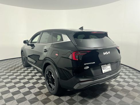 New 2026 Kia Sportage EX FWD image 7