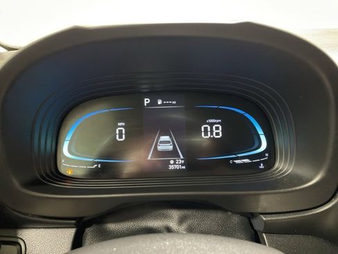 Used 2023 Hyundai Venue SEL image 27