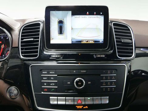 Used 2018 Mercedes-Benz GLS 450 4MATIC image 16