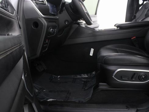 Used 2023 Jeep Wagoneer L Series II image 18