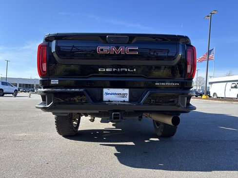 Used 2021 GMC Sierra 2500 Denali w/ Denali Ultimate Package image 9