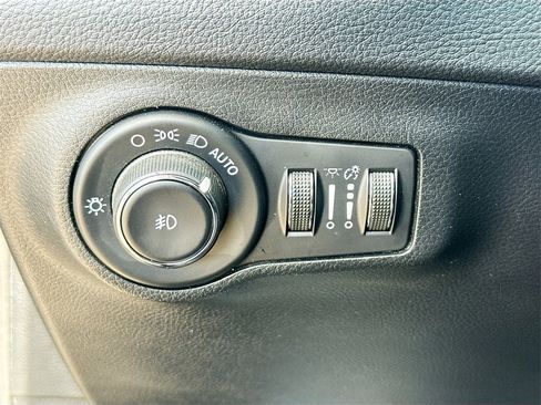 Used 2021 Jeep Compass Latitude w/ Convenience Group image 10