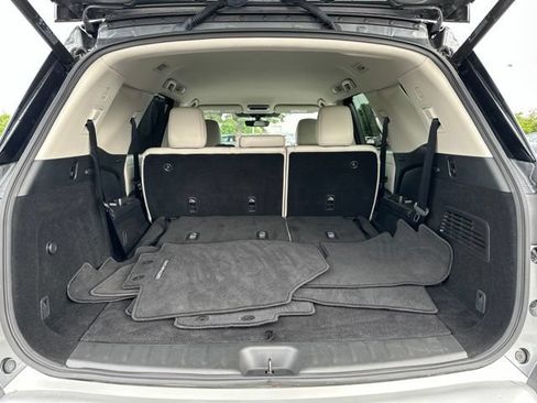 Certified 2024 Nissan Pathfinder SL AWD/4WD image 18