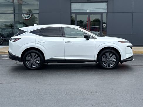 Certified 2025 Nissan Murano SL AWD/4WD image 2