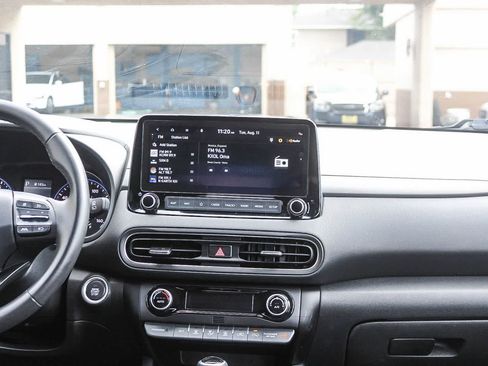 Certified 2023 Hyundai Kona SEL w/ Convenience Package FWD image 17