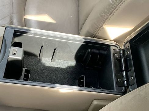 Used 2003 Buick Century Custom image 24