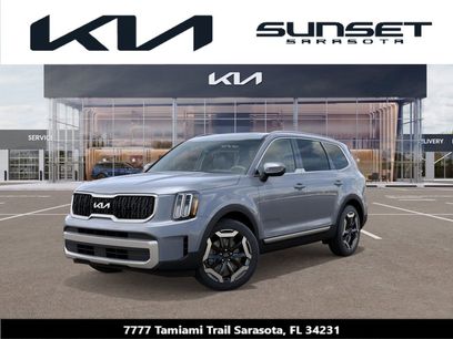 New 2025 Kia Telluride EX w/ EX Captain's Chair Package