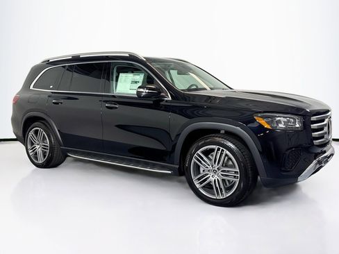 New 2026 Mercedes-Benz GLS 450 4MATIC image 3