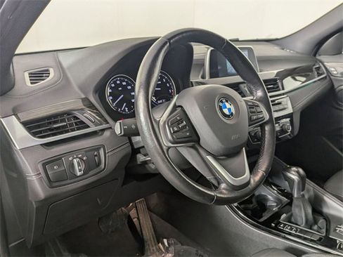 Used 2018 BMW X2 sDrive28i w/ Convenience Package image 9
