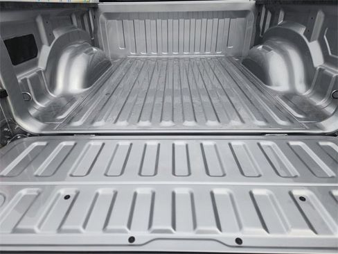 Used 2025 RAM 1500 Lone Star image 34