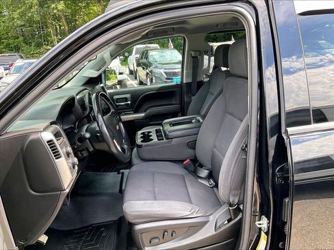 Used 2018 Chevrolet Silverado 1500 LT w/ All Star Edition AWD/4WD image 10