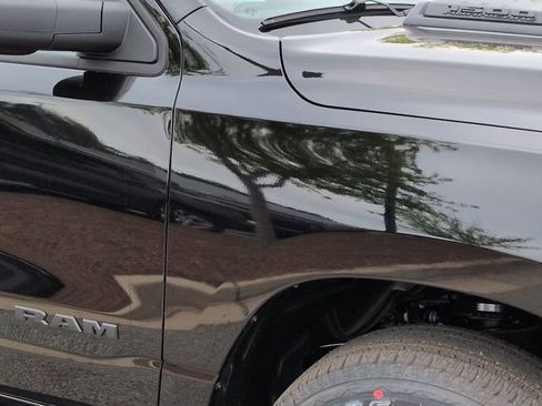 New 2026 RAM 1500 Express AWD/4WD image 12