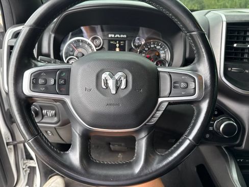 Used 2019 RAM 1500 Big Horn AWD/4WD image 14