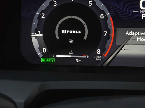 New 2025 Toyota Tacoma TRD Off-Road AWD/4WD image 30