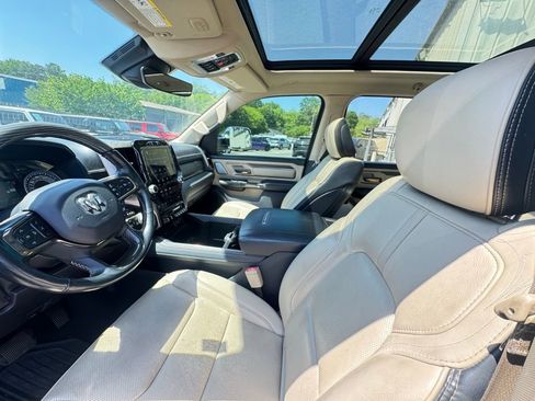 Used 2019 RAM 1500 Limited AWD/4WD image 11
