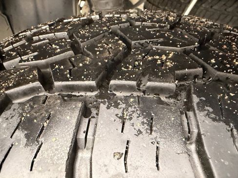 Used 2022 Chevrolet Silverado 2500 High Country w/ Z71 Off-Road Package image 18