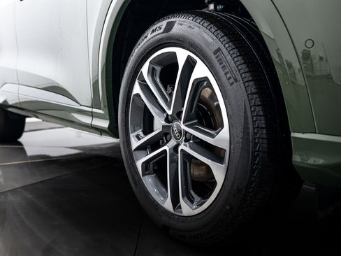 New 2025 Audi Q5 Premium image 19