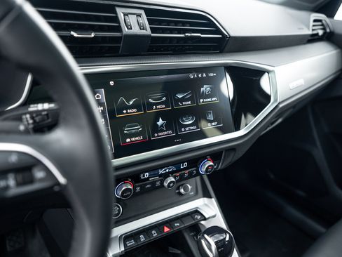 Certified 2023 Audi Q3 2.0T Premium Plus w/ Premium Plus Package AWD/4WD image 13
